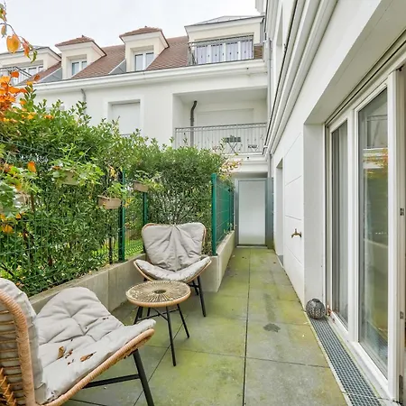 Appartamento 1br Flat With Lovely Terrace And Parking *